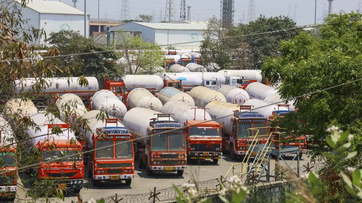 Bulk LPG transporters claim latest tenders favour large operators Bulk LPG transporters claim latest tenders favour large operators