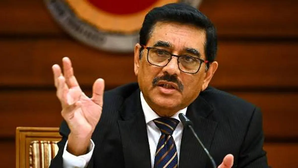 Sri Lanka spares banks in its .8-billion local debt restructuring plan
