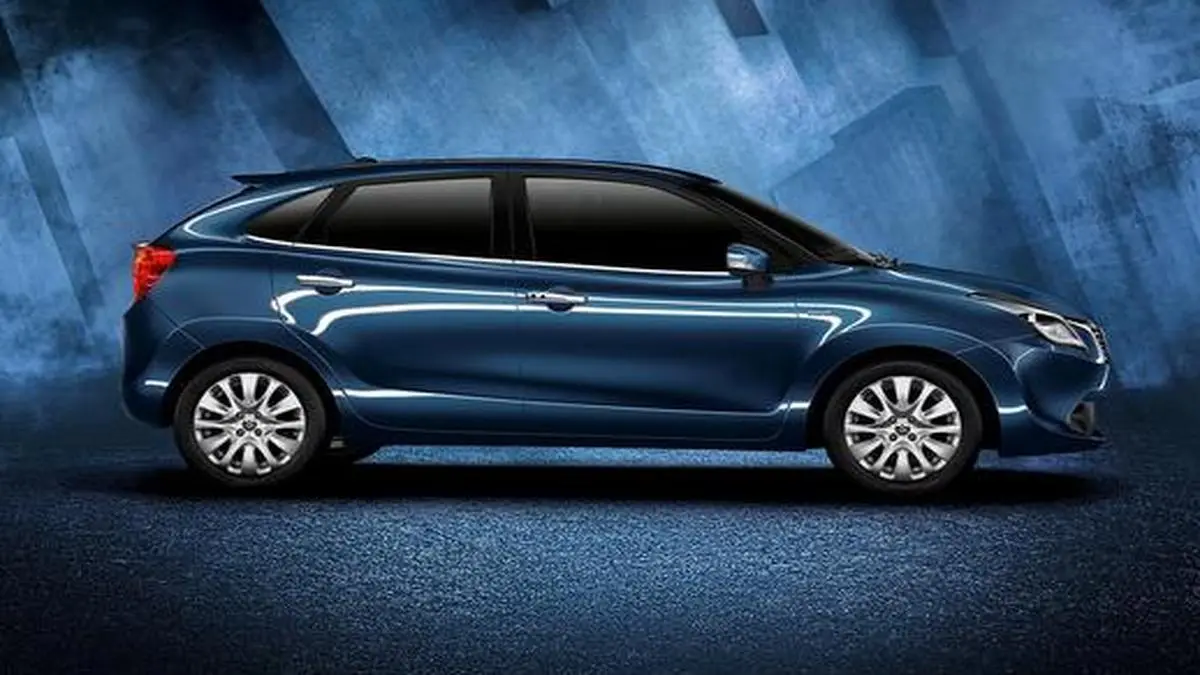 2 लाख रुपये डाउनपेमेंट कर घर ला सकते हैं Maruti Suzuki Baleno अल्फा वेरिएंट You can bring home the Maruti Suzuki Baleno Alpha variant by making a downpayment of Rs 2 lakh.