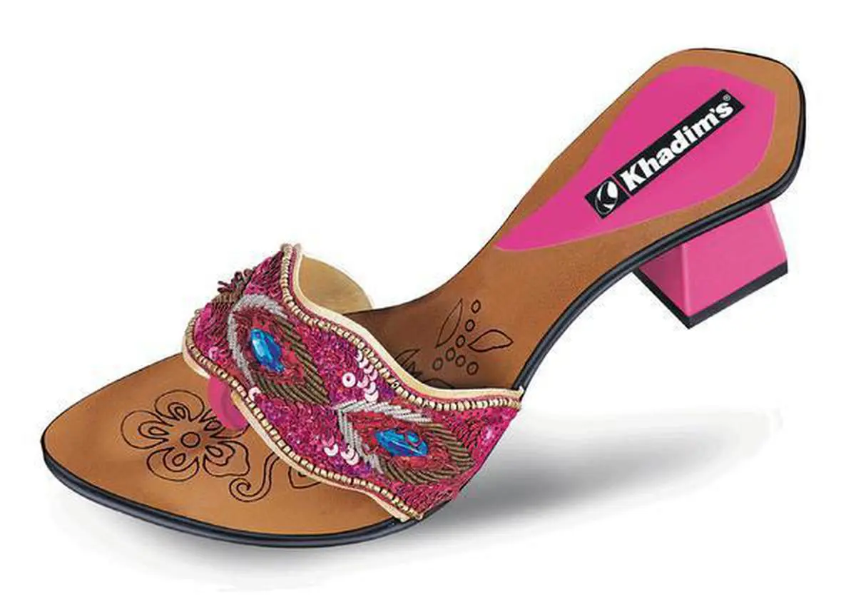 Khadims footwear for ladies on sale online