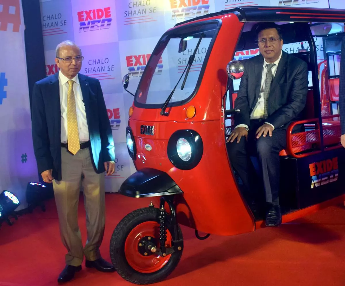 Exide deals e rickshaw