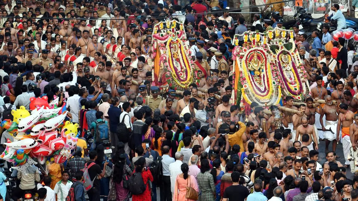 Thiruvananthapuram airport to give way for ‘Arattu’ procession on April ...