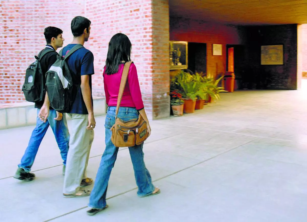Of the top 10 engineering institutes, the score is the worst for IIT Kanpur — 9.96
