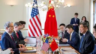 Image of the Archive: Secretary of the United States of Treasury Scott Besent, the representative of the United States Onsneen. May and China. 
