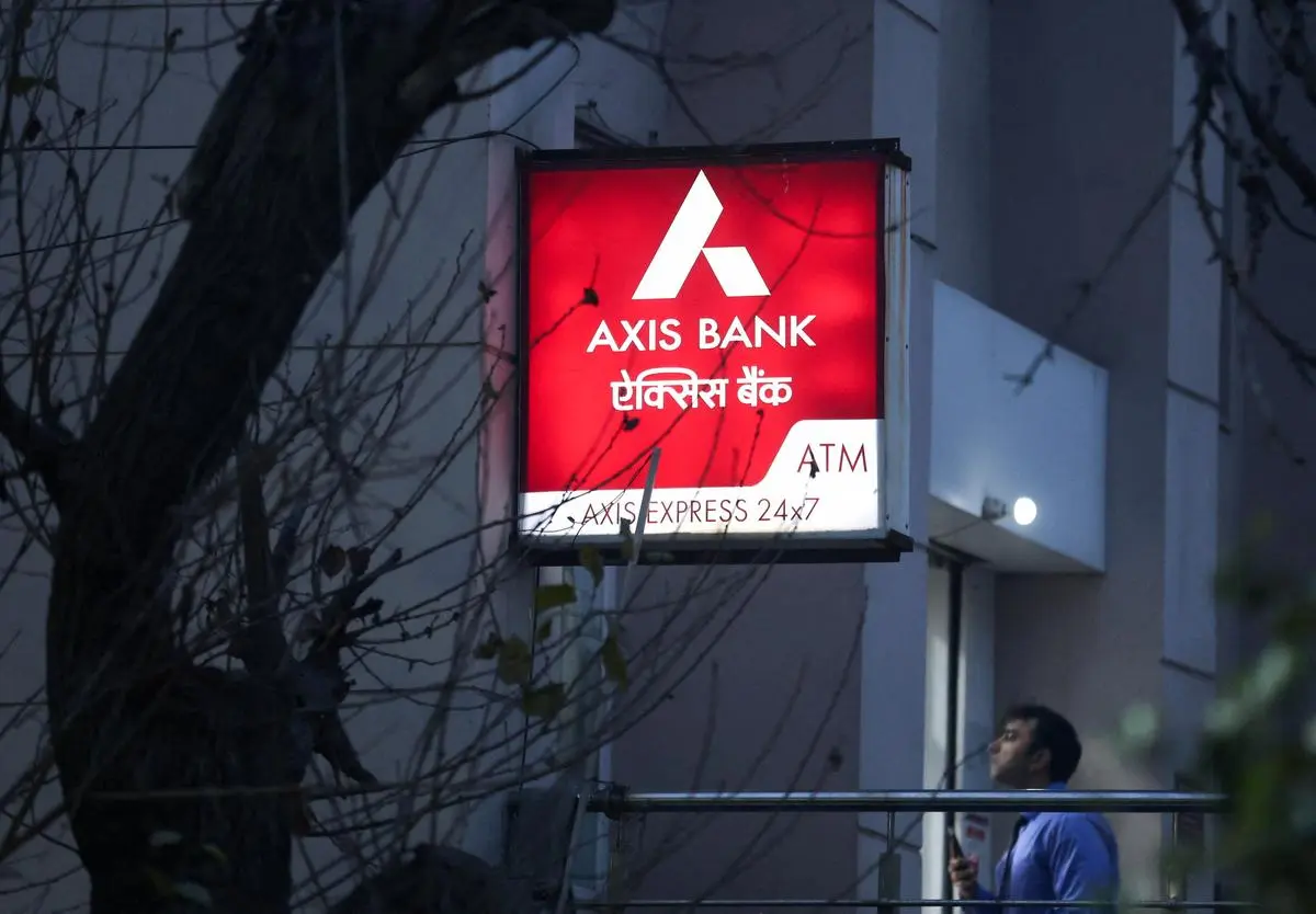 thehindubusinessline.com - Axis Bank to invest ₹1,500 crore in consumer lending arm