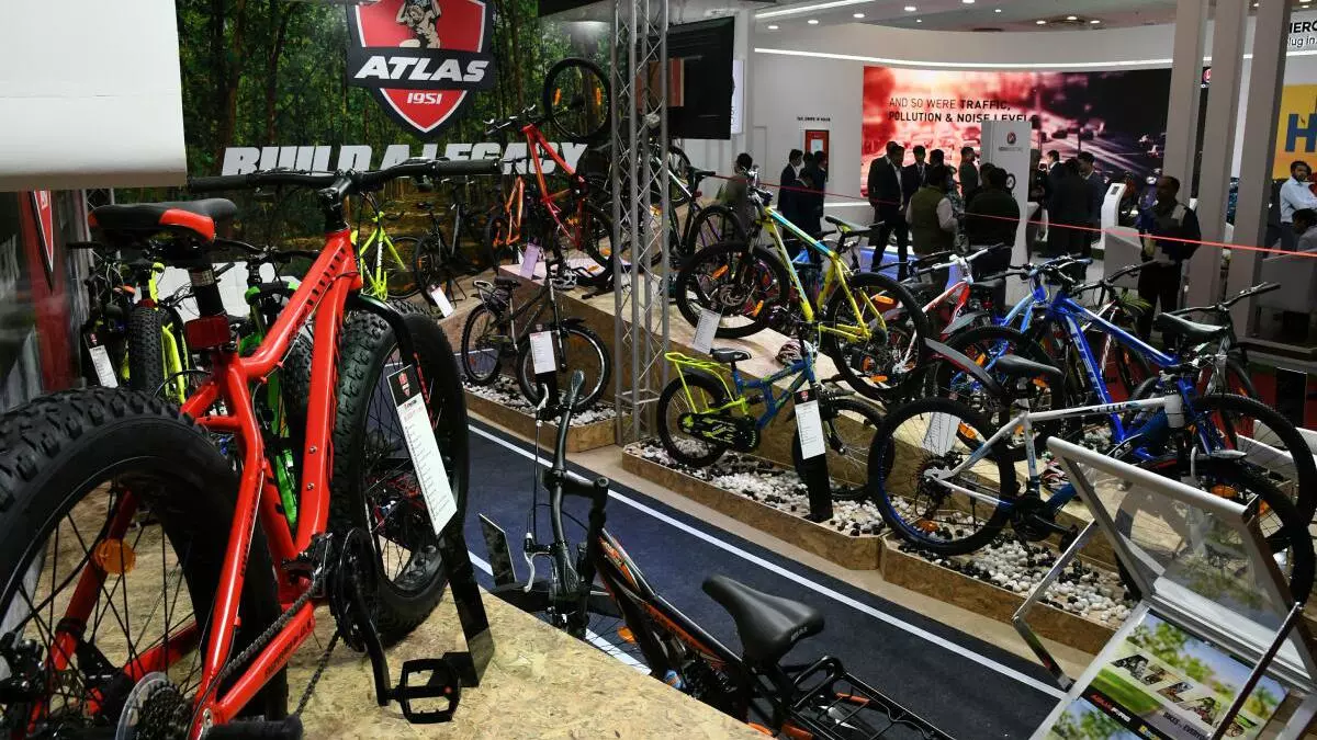 atlas cycle price 3000