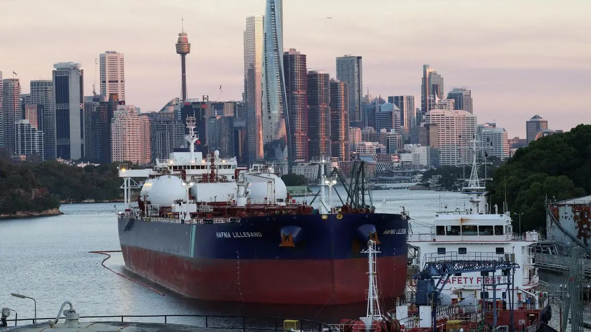 Oil jumps, markets wobble as Strait of Hormuz tensions escalate