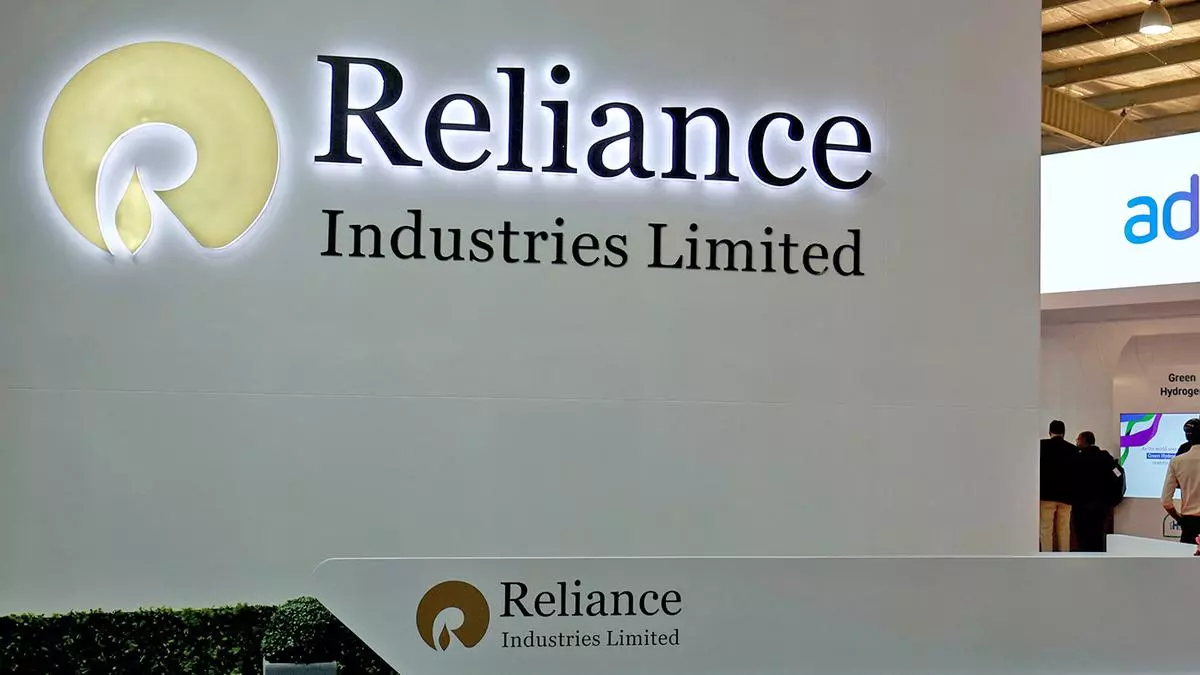 Reliance Industries Q3 Preview: Retail, Jio to continue offsetting O2C  weakness