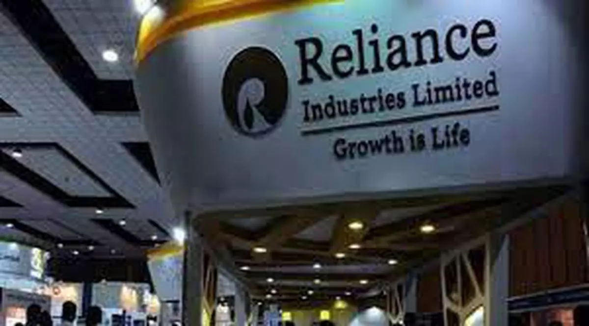 The Ministry of Petroleum and Natural Gas, on January 13, published new rules for the sale and resale of gas produced from discoveries in deep sea, ultra-deep water and high-pressure-high temperature areas, days before RIL and its partner BP had planned an auction in January.