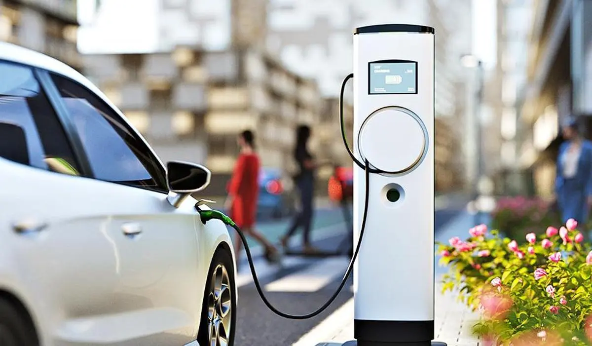 thehindubusinessline.com - EV discounts hit ₹5 lakh as fuel jitters, tax perks and PLI targets drive March end sales