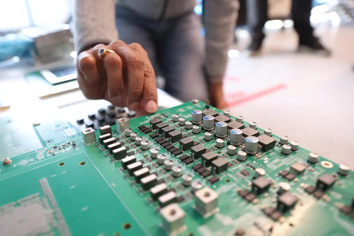 Centre Clears ₹5,532-Crore Projects Under Electronics Component Manufacturing Scheme