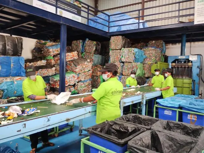 The Zakhira MRF collects, segregates, and delivers to registered recyclers around five to seven tonnes of dry waste every day. The Zakhira MRF collects, segregates, and delivers to registered recyclers around five to seven tonnes of dry waste every day.