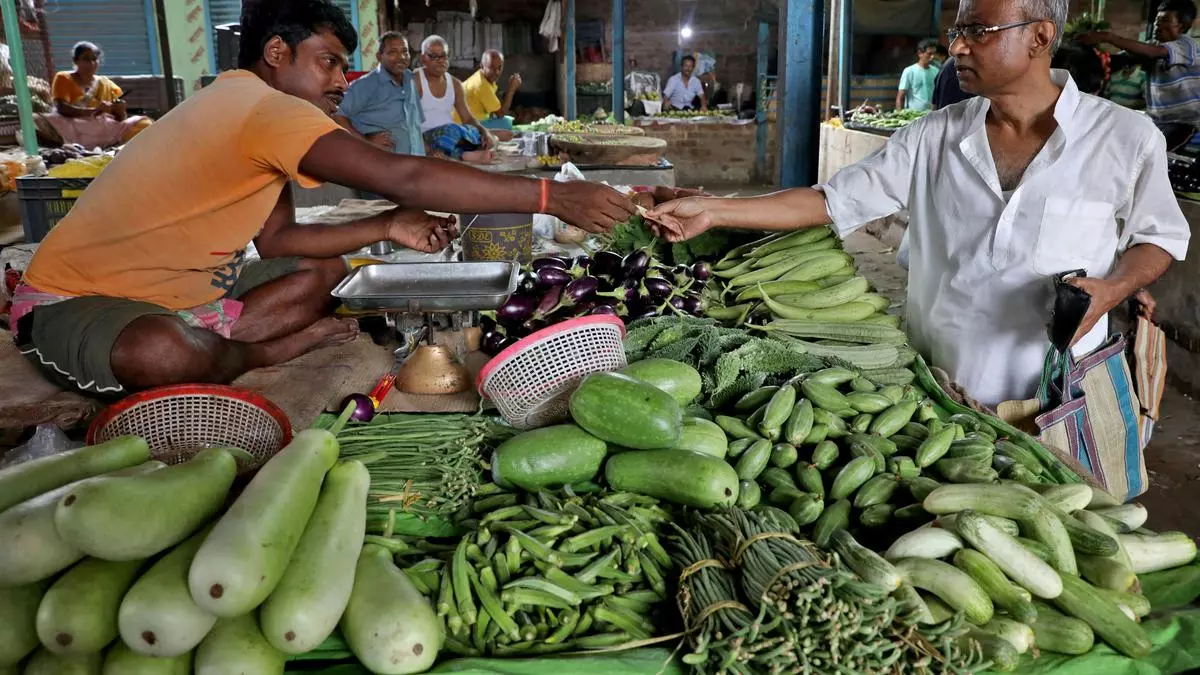 India inflation likely cooled in August, but still above RBI target range -  The Hindu BusinessLine