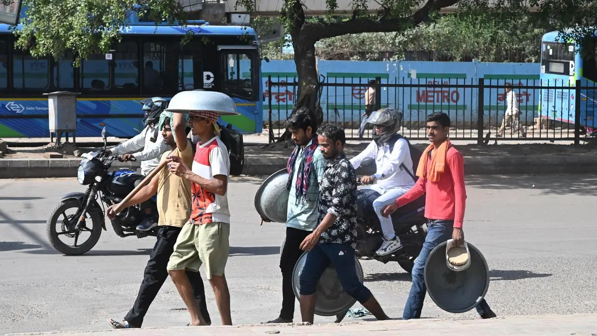 Chhattisgarh, Odisha and Jharkhand record highest minimum wage disparity in India: SBI Report