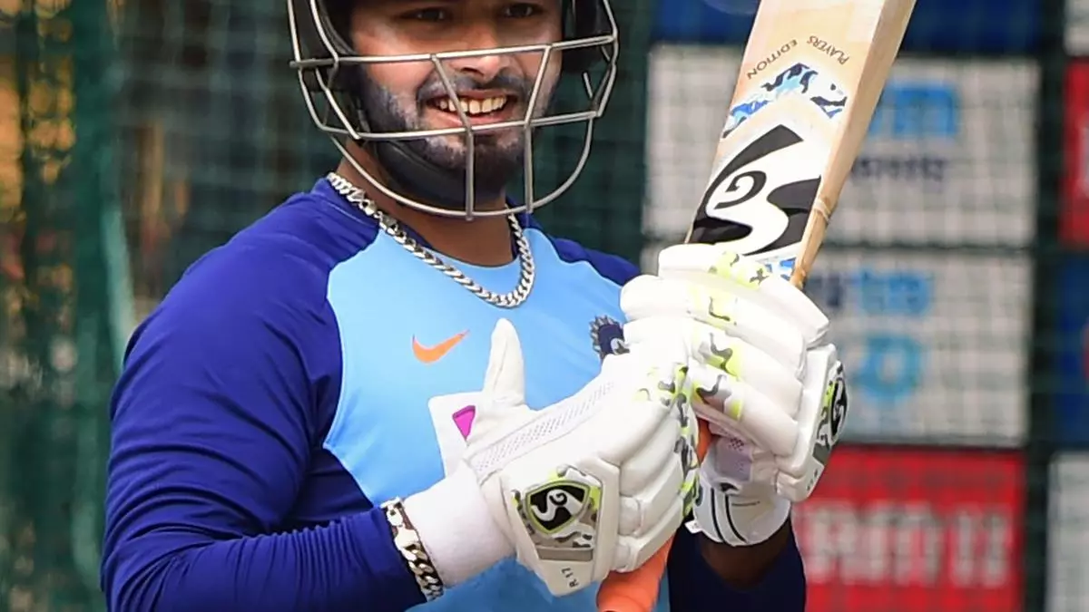 Rishabh Pant becomes the most expensive player in IPL with a ₹27 crore bid from Lucknow