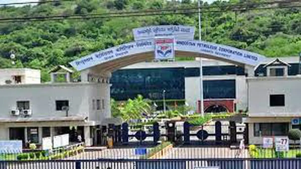 Stock to buy today: Hindustan Petroleum Corporation (₹417.80): BUY
