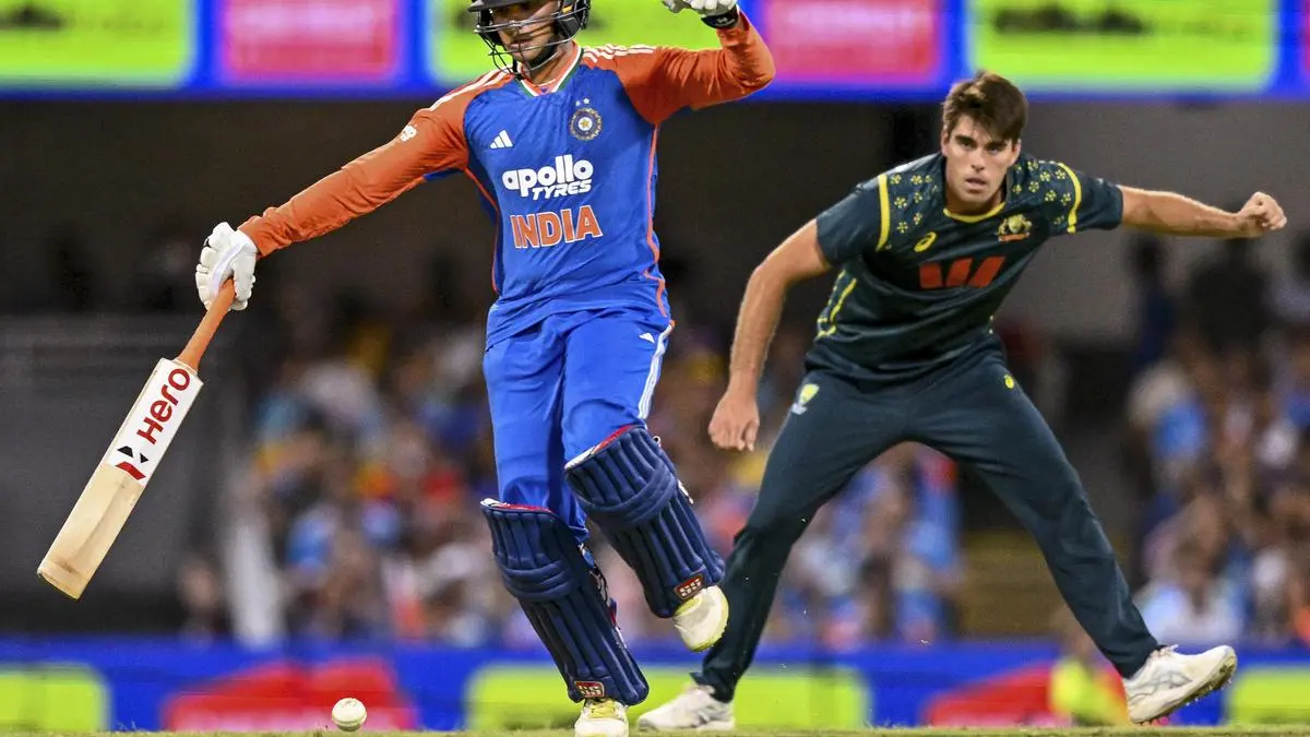 India clinch T20I series against Australia as rain washes out 5th T20I