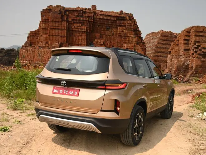 At the rear, the tail-lamps have been reprofiled and they get the addition of a connecting LED DRL bar At the rear, the tail-lamps have been reprofiled and they get the addition of a connecting LED DRL bar