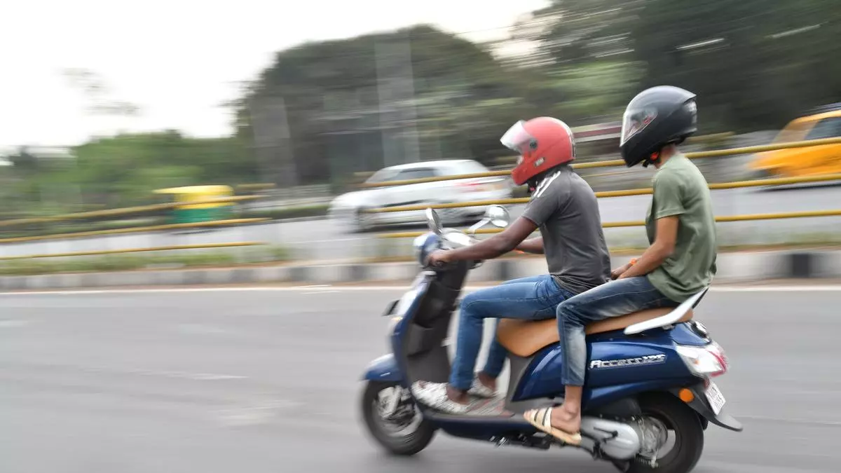 Motorcycles can ply as bike taxis: Centre to states