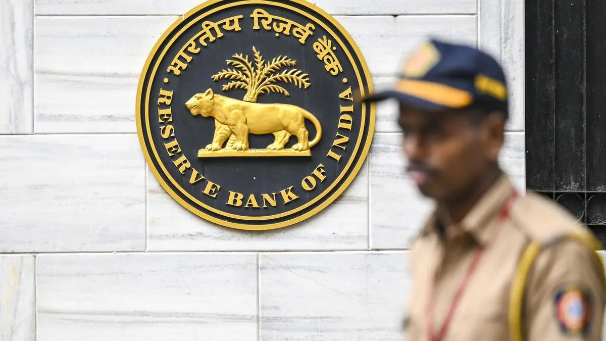 RBI proposes ₹1 Lakh crore asset threshold for NBFC Upper Layer classification