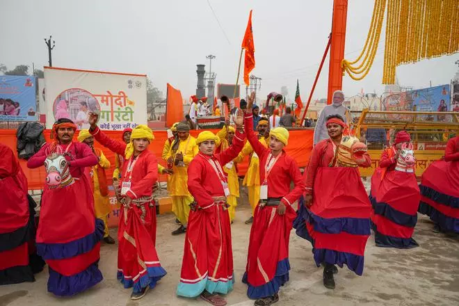 Ayodhya: Artists rehearse ahead of Prime Minister Narendra Modi’s roadshow, in Ayodhya, Saturday, Dec. 30, 2023. 