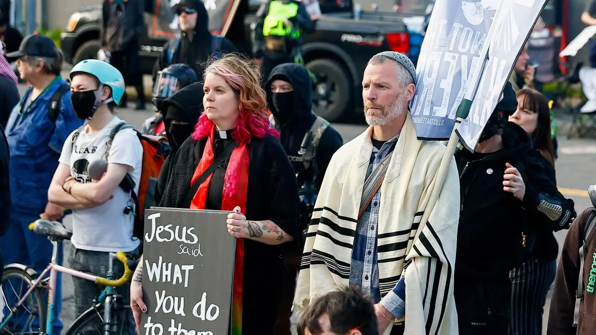 Trump calls Iran's current leaders 'very reasonable' as Pakistan prepares to host talks