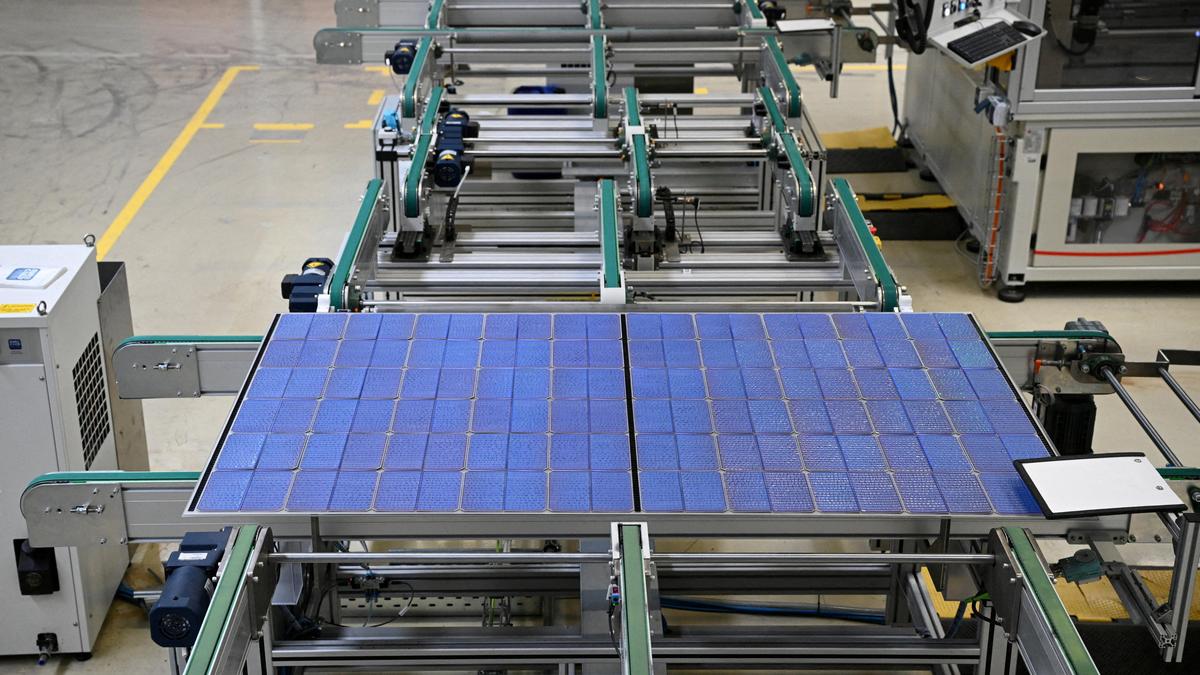 US tariffs drag down India’s solar PV module exports in July-September 2025