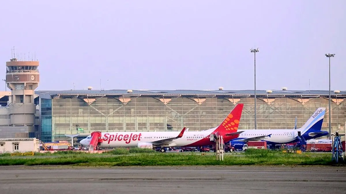 Indian airlines reduce gap with foreign players in international market: Report