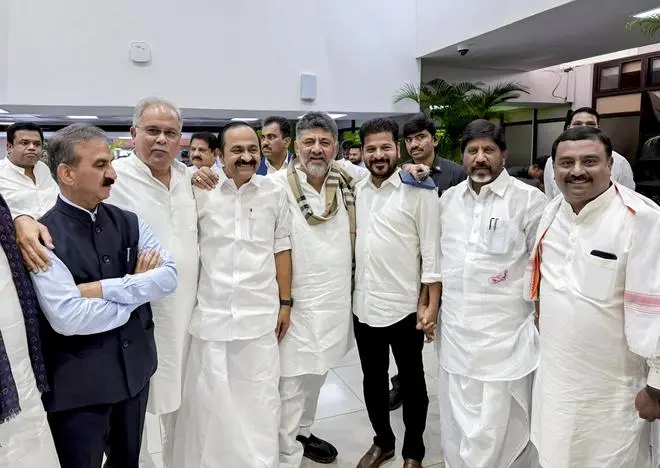Kerala Chief Minister-designate VD Satheesan, Himachal Pradesh CM Sukhvinder Singh Sukhu, Telangana CM Revanth Reddy and Karnataka Deputy CM DK Shivakumar ahead of the swearing-in ceremony of the Kerala government. Kerala Chief Minister-designate VD Satheesan, Himachal Pradesh CM Sukhvinder Singh Sukhu, Telangana CM Revanth Reddy and Karnataka Deputy CM DK Shivakumar ahead of the swearing-in ceremony of the Kerala government.