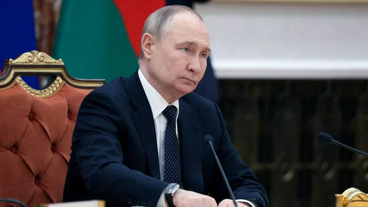 Путін ставить під сумнів легітимність Зеленського, що ускладнює мирні переговори в Україні