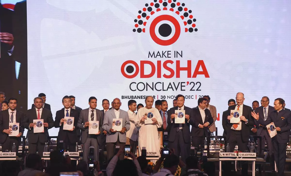 Odisha Chief Minister Naveen Patnaik with industry tycoons at the plenery session of Make in Odisha Conclave 2022, in Bhubaneswar, on Thursday