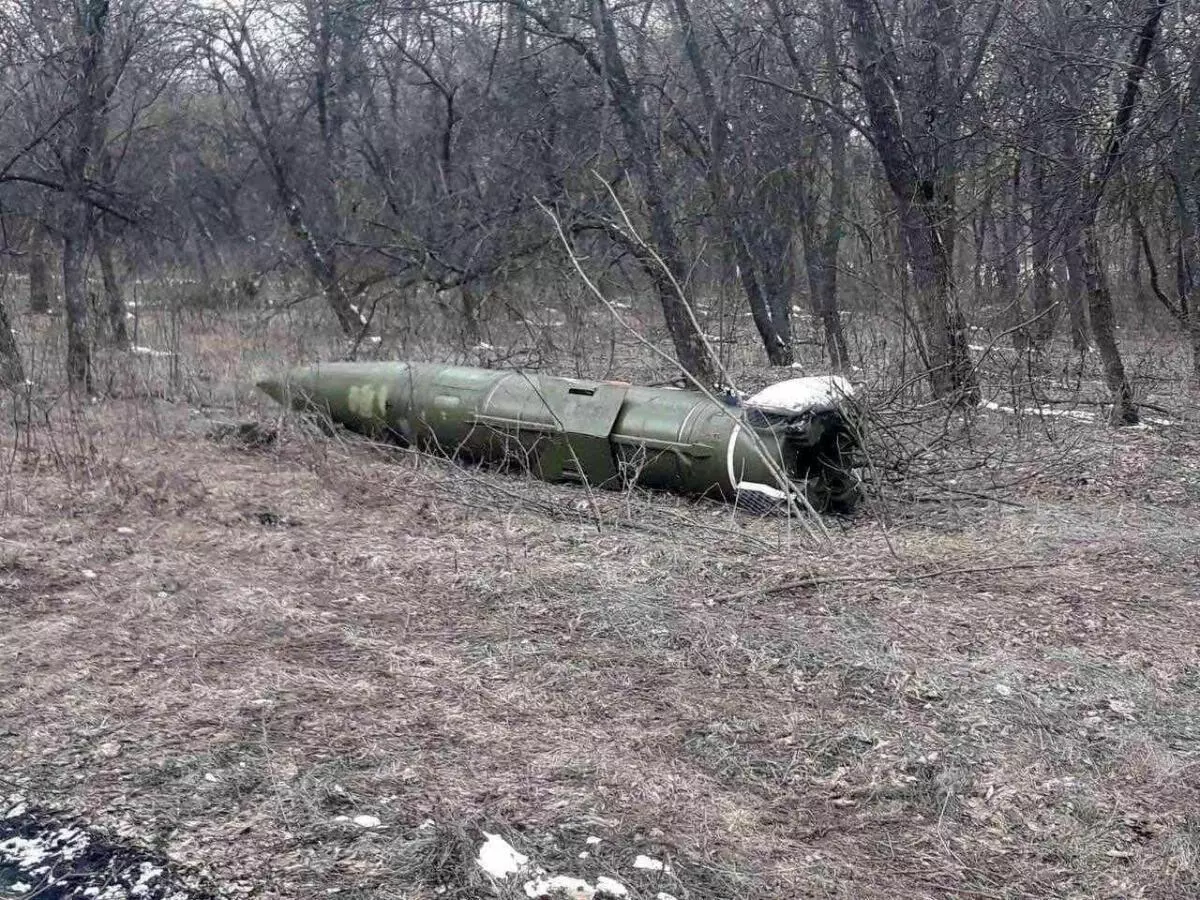 An unexploded short range hypersonic ballistic missile, according to Ukrainian authorities, from Iskander complex is seen amid Ukraine-Russia conflict in Kramatorsk, Ukraine, in this handout picture released March 9, 2022