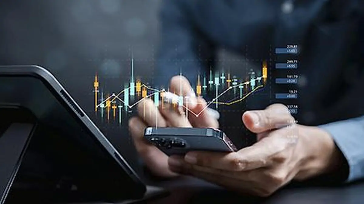 Mcap of 6 of top-10 most valued firms surges by ₹74,111 cr; Reliance biggest winner