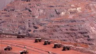 India aims to boost steelmaking capacity by acquiring raw material assets overseas, focusing on coking coal and iron ore.