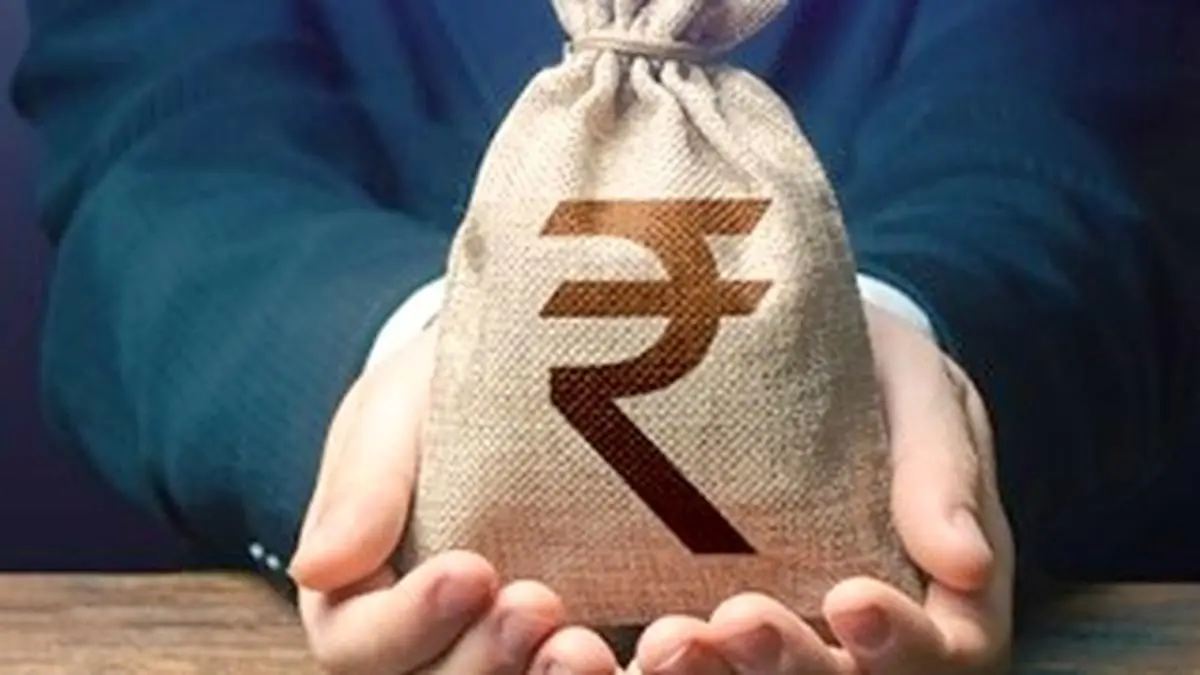 Lenders must offer fixed interest rate product on EMI-based loans: RBI FAQs