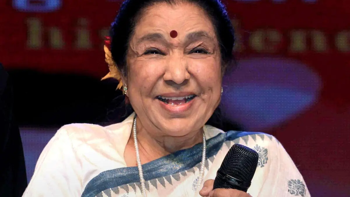Legendary playback singer Asha Bhosle dies at 92