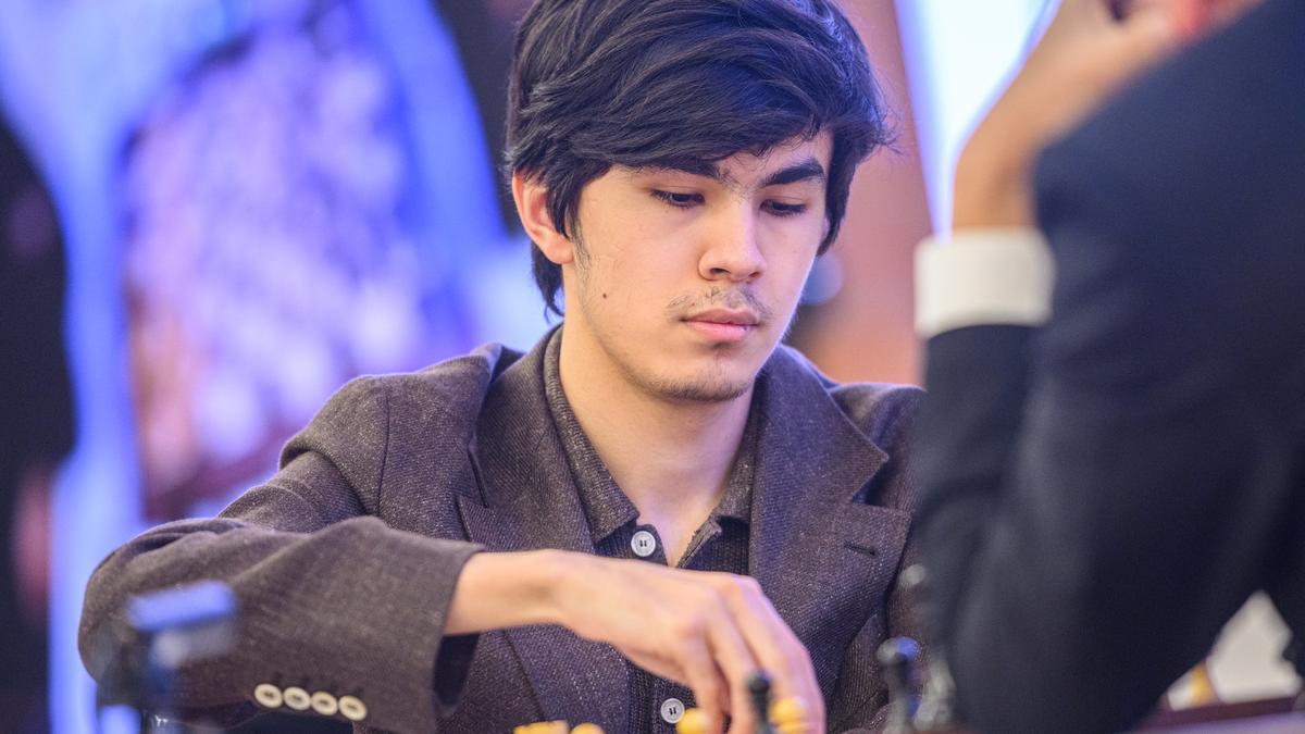 Uzbek’s Javokhir Sindarov becomes the youngest FIDE World Cup Champion