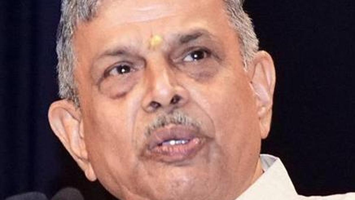 RSS is not Indian version of Ku Klux Klan, says Dattatreya Hosabale