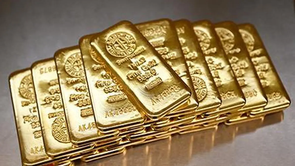 Led by Poland & China, central banks turned net buyers of gold in April