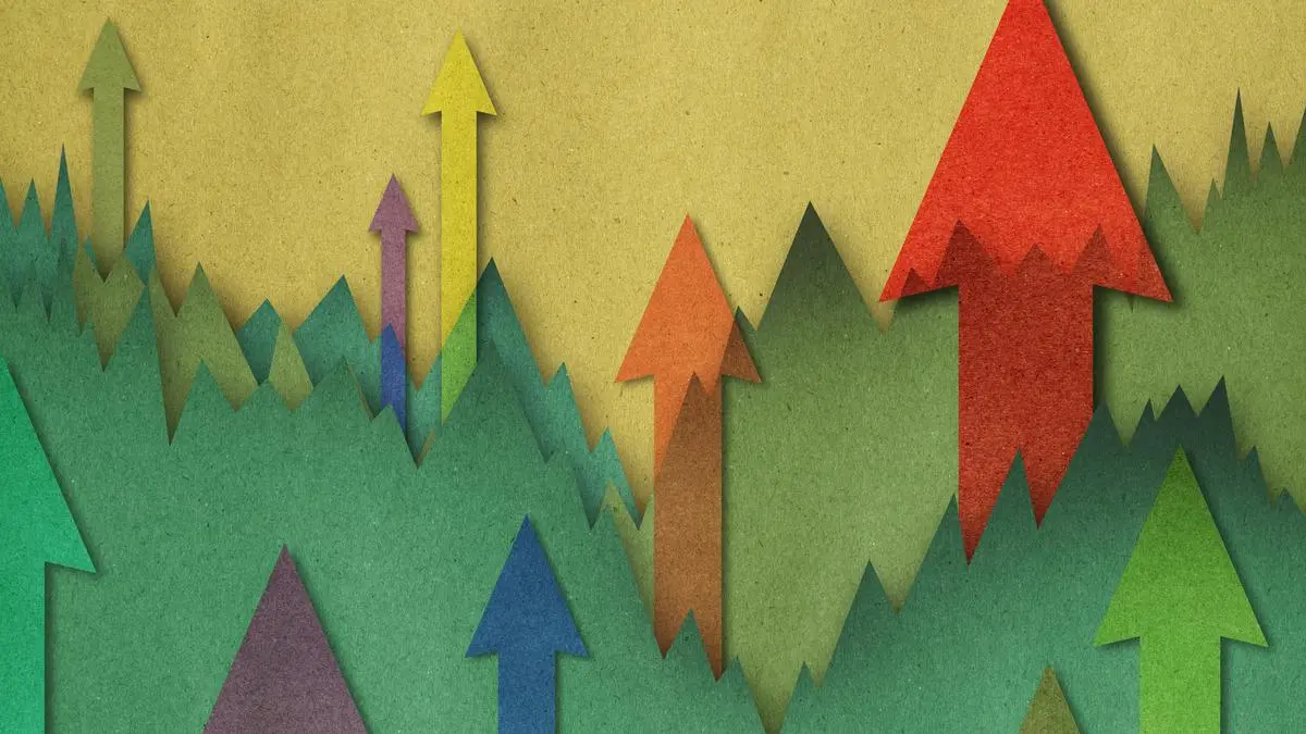 Nifty crosses 25,000 mark before closing lower as markets extend fourth straight rally 