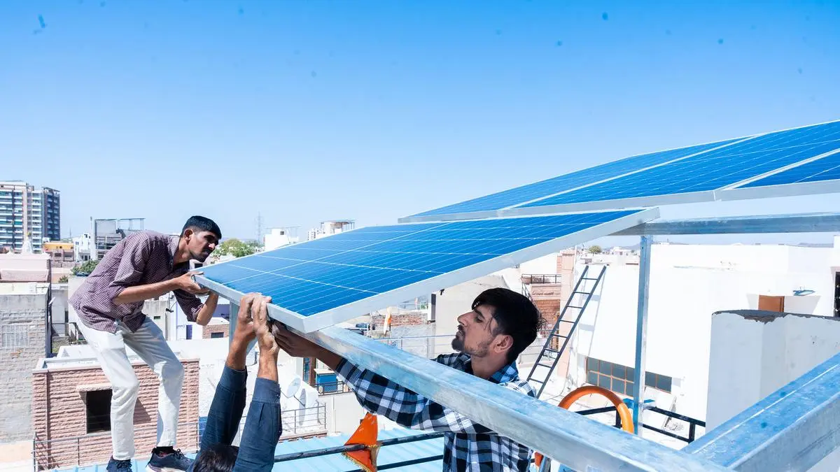 What is slowing residential rooftop solar installations
