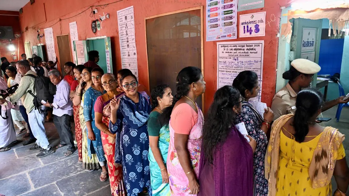 Voting begins across TN, people briskly turn up before polling booths to cast votes