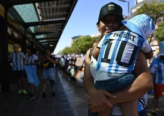 Argentina fans celebrate winning the World Cup by the Obelisco.