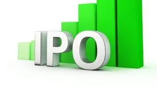Investors in small and medium enterprises’ initial public offerings have seen substantial returns, tripling and quadrupling their investments within 10-15 days, as exchanges plan to tighten norms. Meanwhile, exchanges plan to set a minimum issue size to protect investors and ensure transparency in allotment. Investors in small and medium enterprises’ initial public offerings have seen substantial returns, tripling and quadrupling their investments within 10-15 days, as exchanges plan to tighten norms. Meanwhile, exchanges plan to set a minimum issue size to protect investors and ensure transparency in allotment.