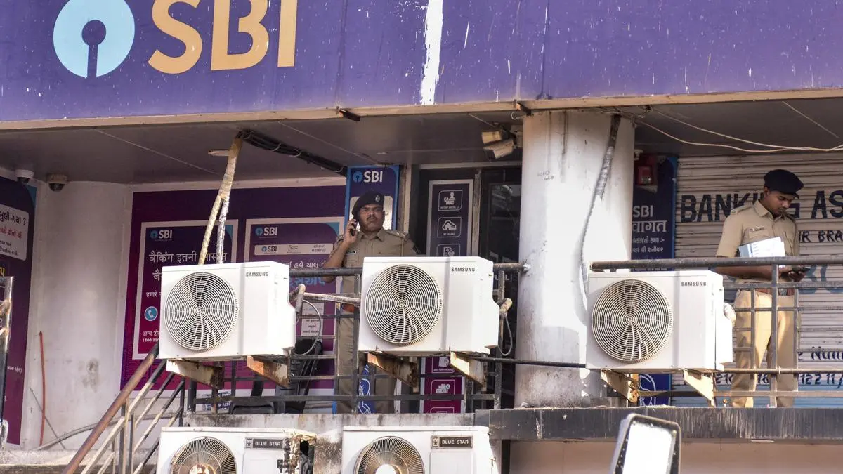 SBI expected to post a modest growth in Q4 profit