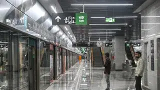 Krystal Integrated Services recently added another metro-related contract to its portfolio with a two-year housekeeping services order for Lines 2A and 7 in Mumbai.