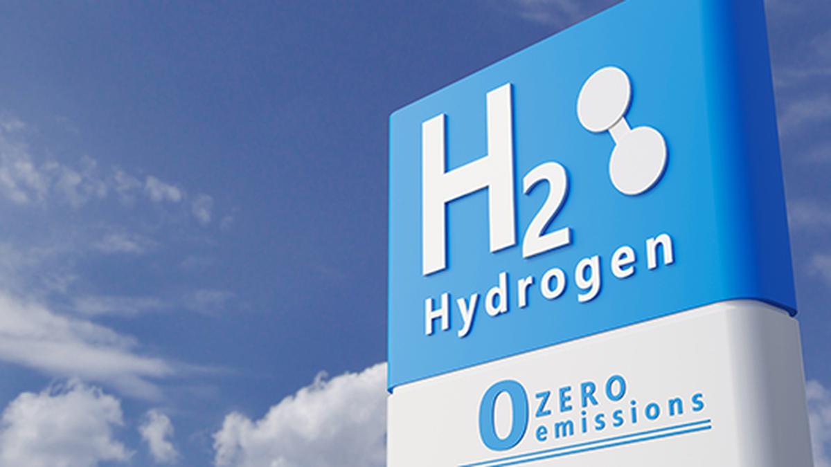 Fraunhofer’s semiconducting glass generates hydrogen from sunlight