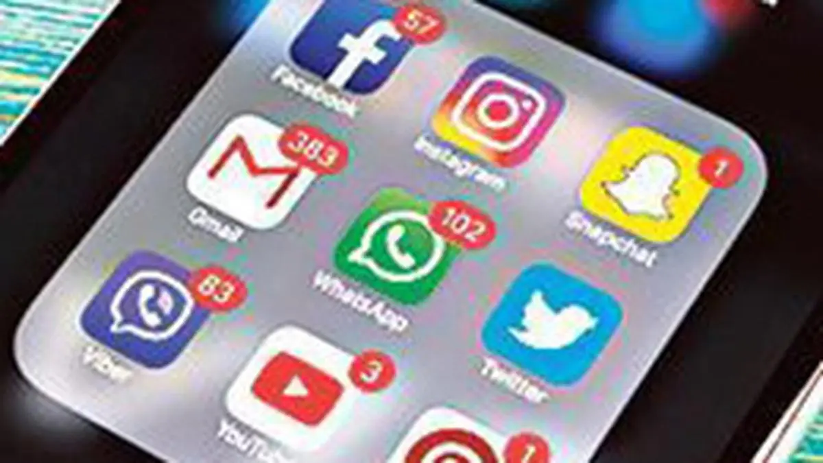 Decentralised algorithms and social media: what is the hype about?