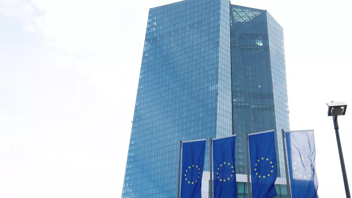 Europe's Central Bank Hikes Rates By 50 Bps Despite Bank Chaos - The ...