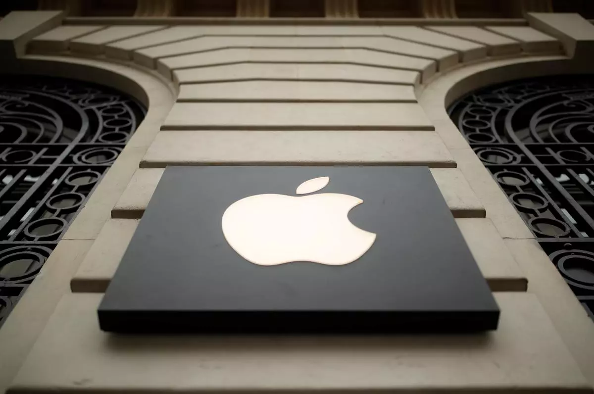 Apple’s corporate staff working from home and retail workers also faced tech issues on Monday 